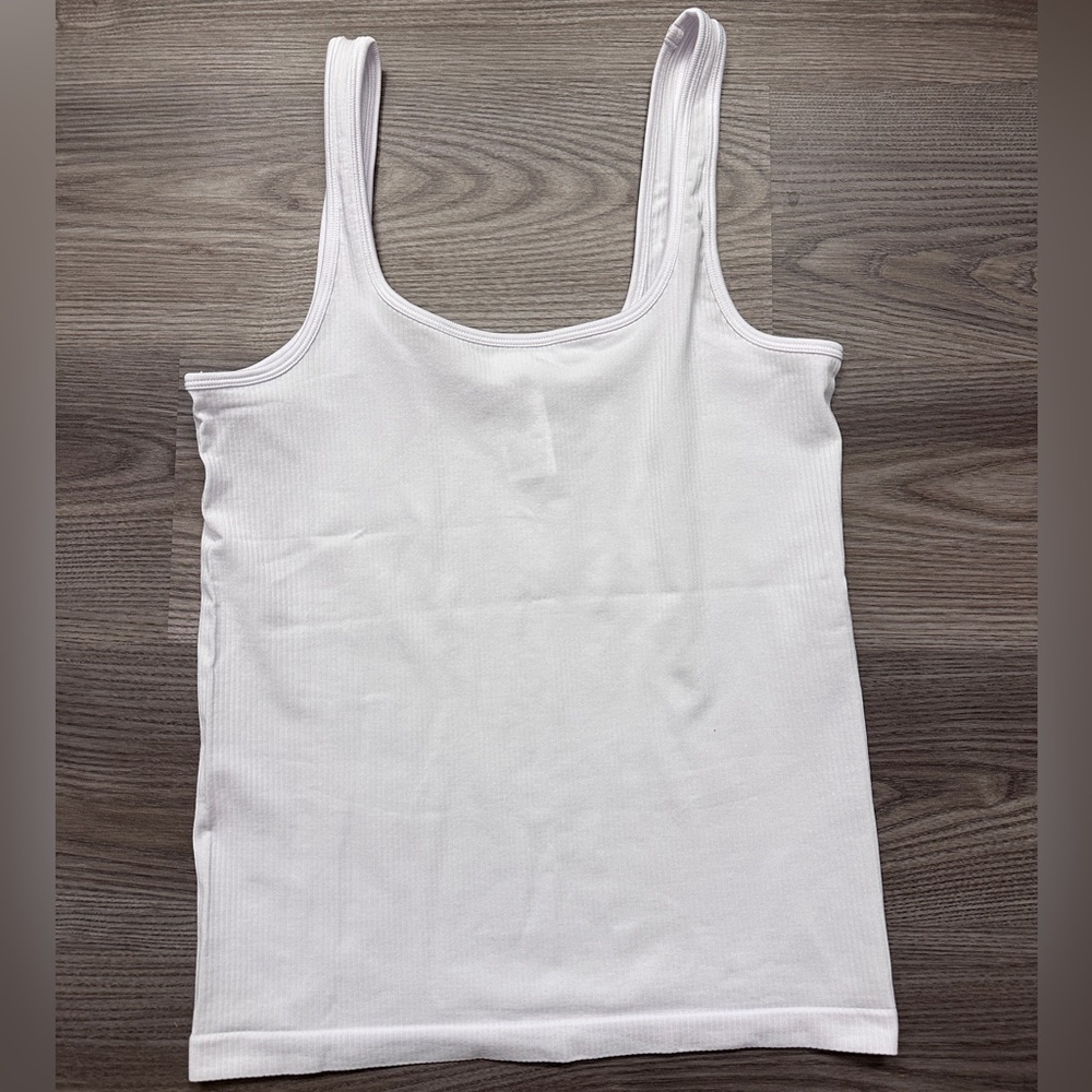 Athleta Off-White Ribbed Tank Top - L
